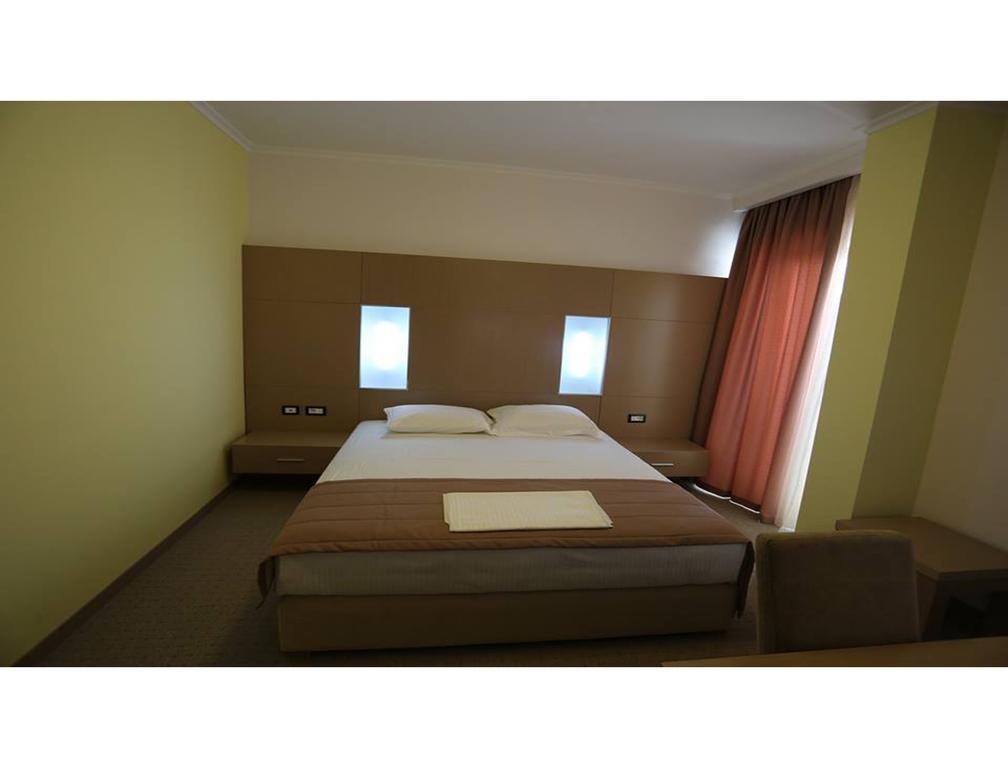 Voloreka Hotel Tushemisht