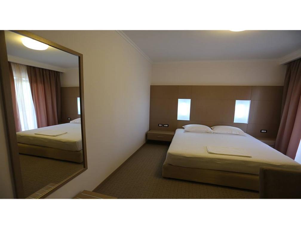 Hotel Voloreka Tushemisht